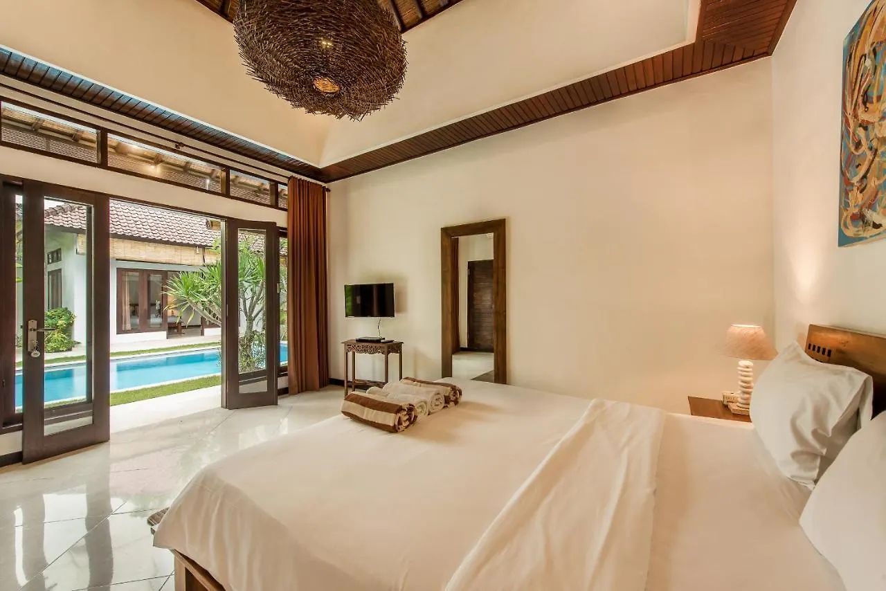 Villa Raju Seminyak