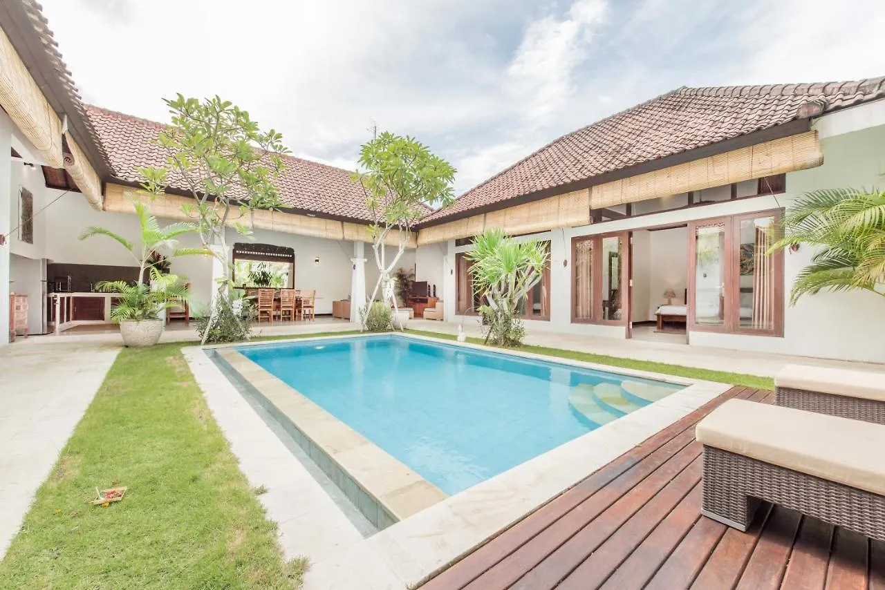 Villa Raju Seminyak  Seminyak (Bali)